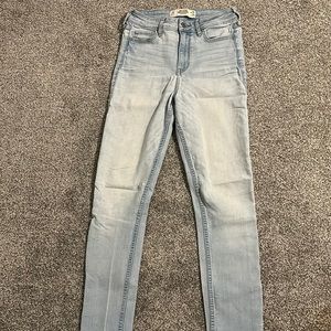Hollister Super Skinny High-rise Jeans